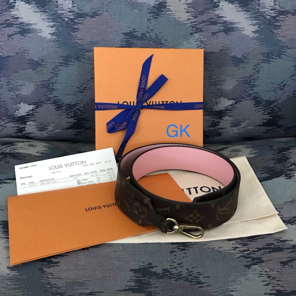 *SOLD*Louis Vuitton Bandoulier Strap rose poudre